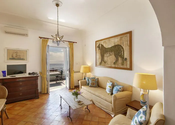 Torre Sponda - Casa Angelica, Private